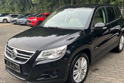 VW Tiguan 183.053 km 4.500 &euro; Oldenburg / Holst. 23758