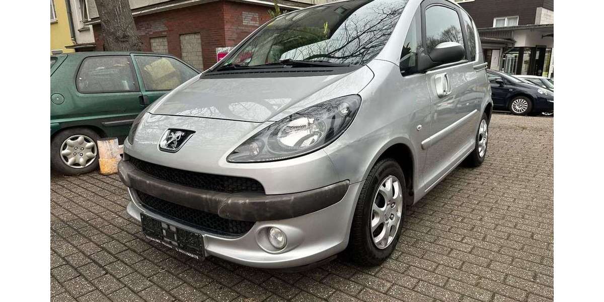 Peugeot 1007 69.900 km 1.749 &euro; Essen 45145