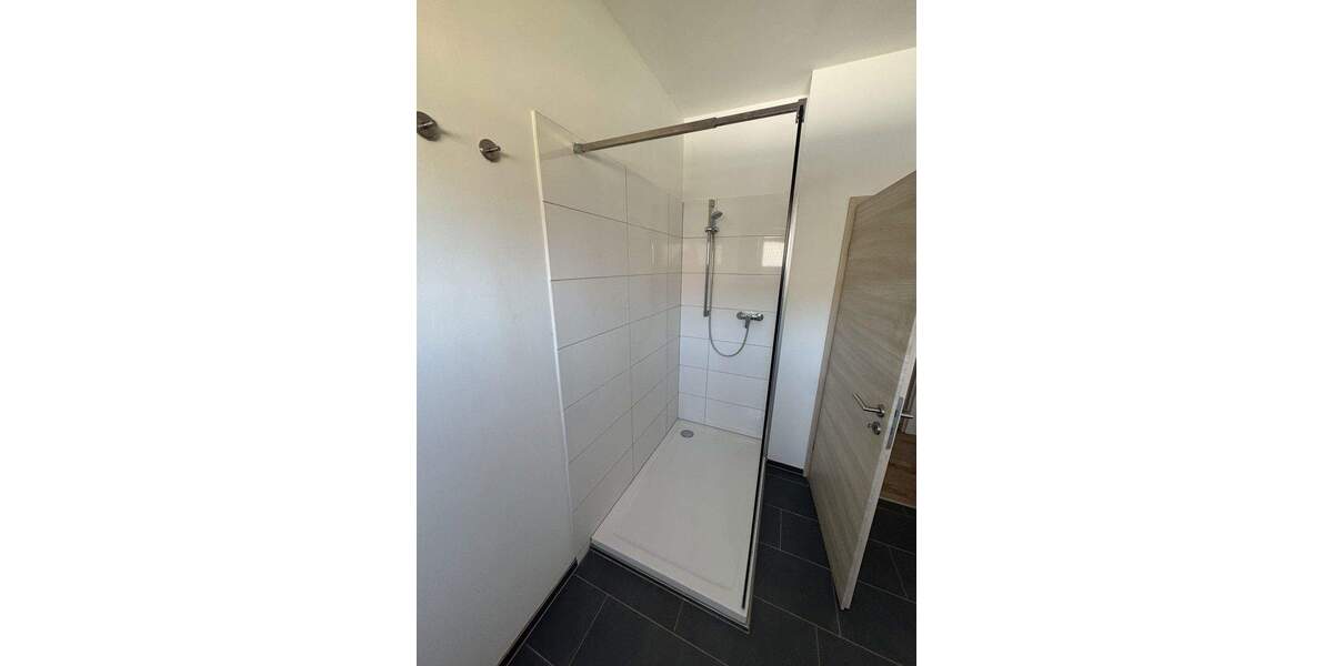 Doppelhaushälfte Eichendorf Pitzling - 4 Zimmer, 131 m&sup2;, 1.200&euro; | Angebot:25803299