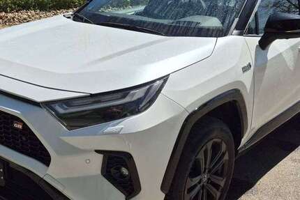 Toyota RAV 4 32.880 km 49.999 &euro; Burgheim, M 86666