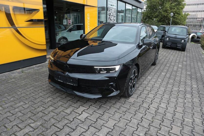 Opel Astra 8.500 km 32.480 € Ulm 89073