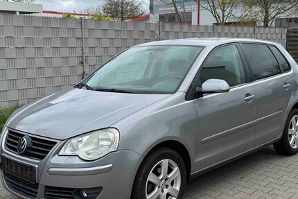 VW Polo 120.500 km 5.550 &euro; Rostock 18107