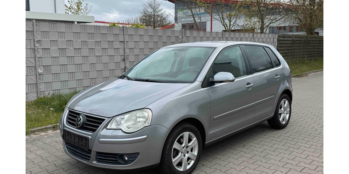 VW Polo 120.500 km 5.550 &euro; Rostock 18107