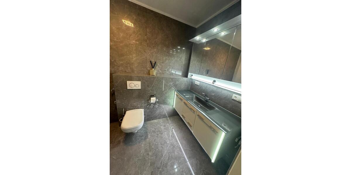 Mehrfamilienhaus, Wohnhaus Bonn Dransdorf - 11 Zimmer, 320 m&sup2;, 1.090.000&euro; | Angebot:24746264