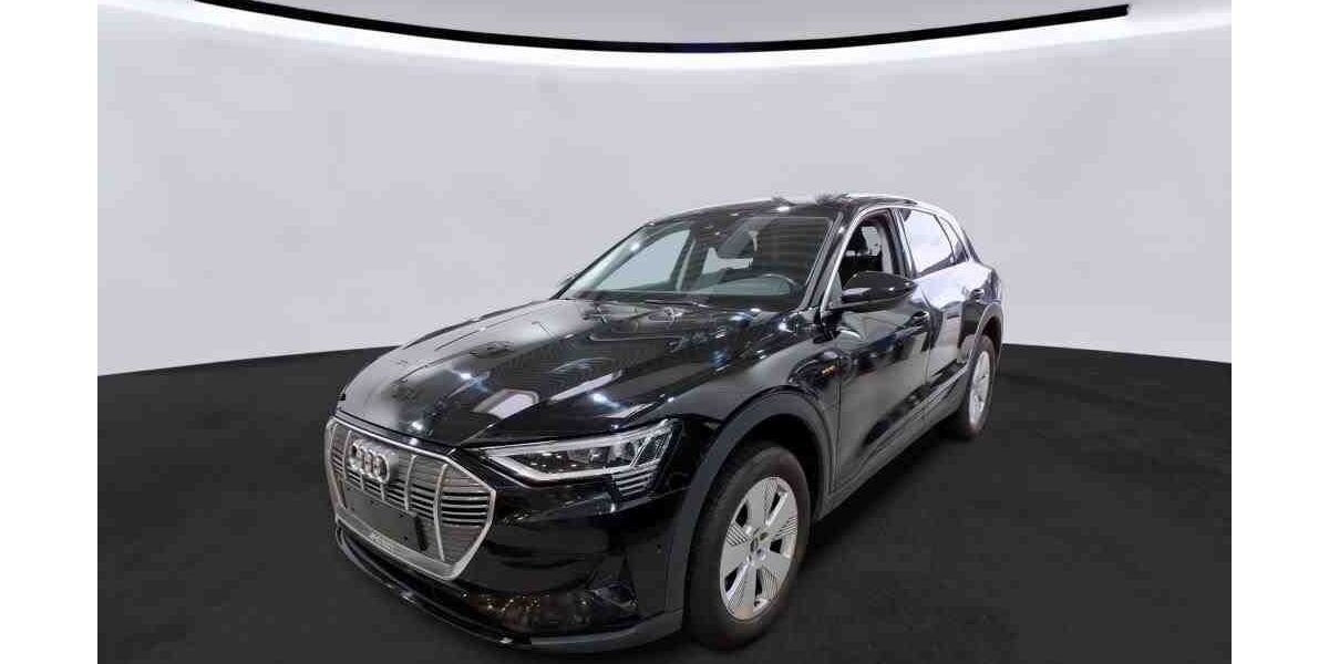 Audi e-tron 26.500 km 25.680 &euro; Bad Langensalza 99947