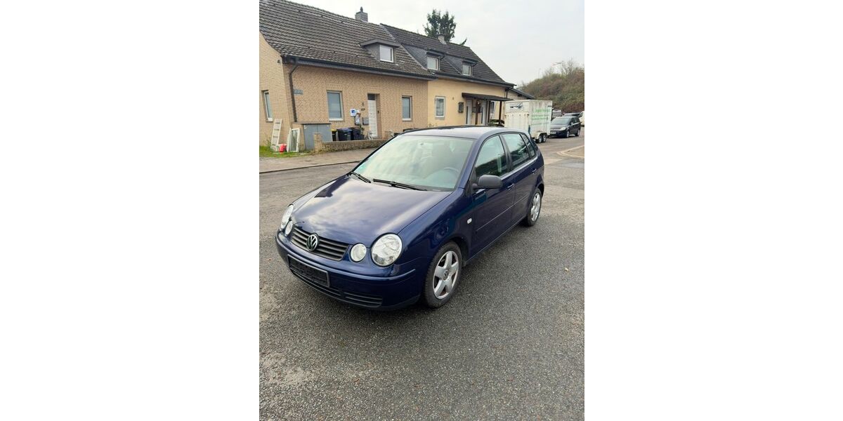 VW Polo 174.286 km 2.100 € Duisburg 47138