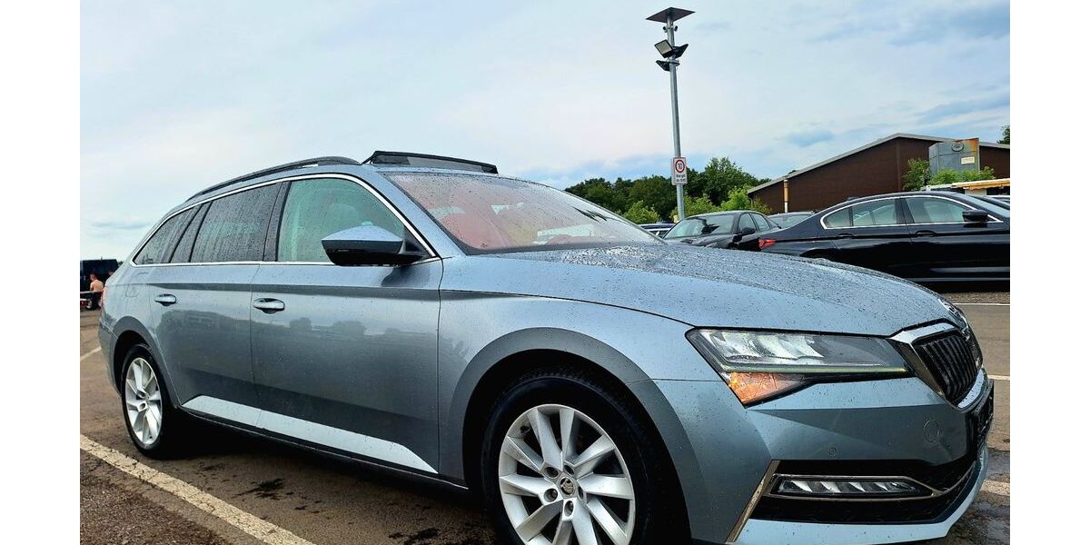 Skoda Superb 173.000 km 13.990 &euro; Blankenfelde-Mahlow 15831