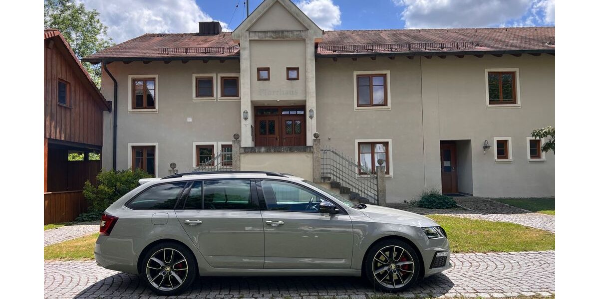 Skoda Octavia 110.000 km 20.100 &euro; Nersingen 89278