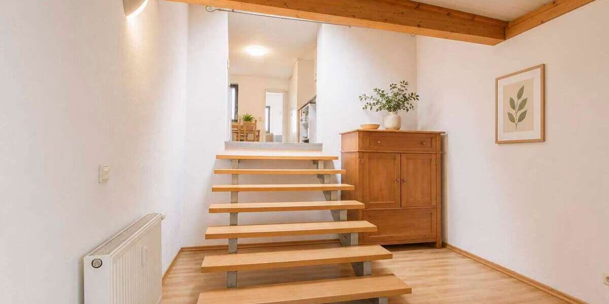 Etagenwohnung Gernsheim - 5 Zimmer, 110 m&sup2;, 320.000&euro; | Angebot:26877663