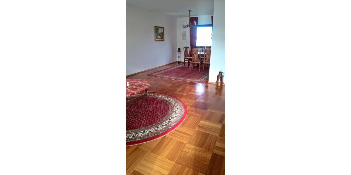 Bungalow Babenhausen - 4 Zimmer, 156 m&sup2;, 1.650&euro; | Angebot:26102448