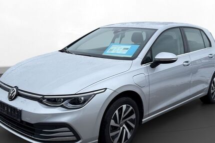 VW Golf 54.207 km 22.440 &euro; Burghausen 84489