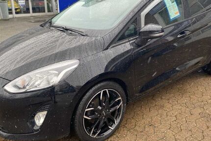 Ford Fiesta 94.950 km 10.750 &euro; Petershagen 32469
