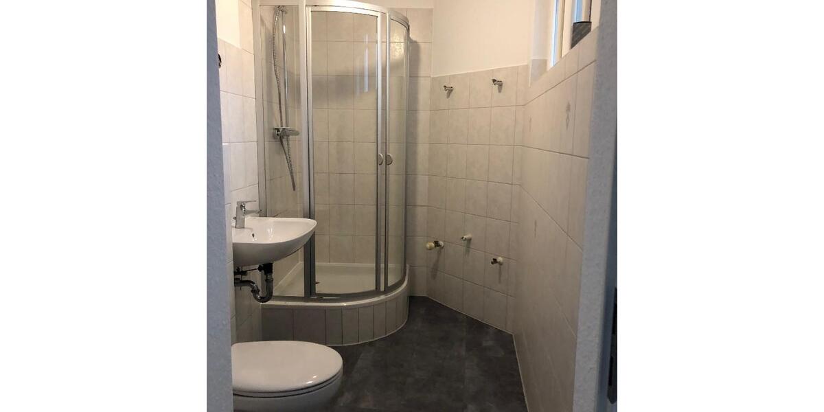 Etagenwohnung Eisleben (Lutherstadt) - 3 Zimmer, 65 m&sup2;, 420&euro; | Angebot:25865851