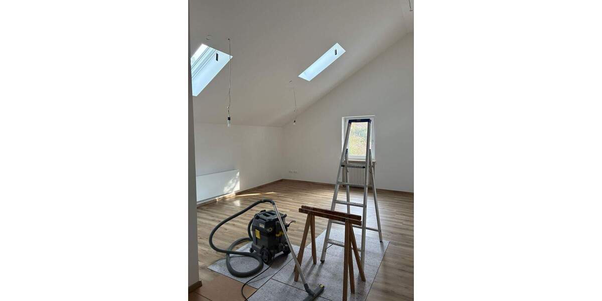 Doppelhaushälfte Landshut Achdorf - 5 Zimmer, 165 m&sup2;, 1.950&euro; | Angebot:24726336