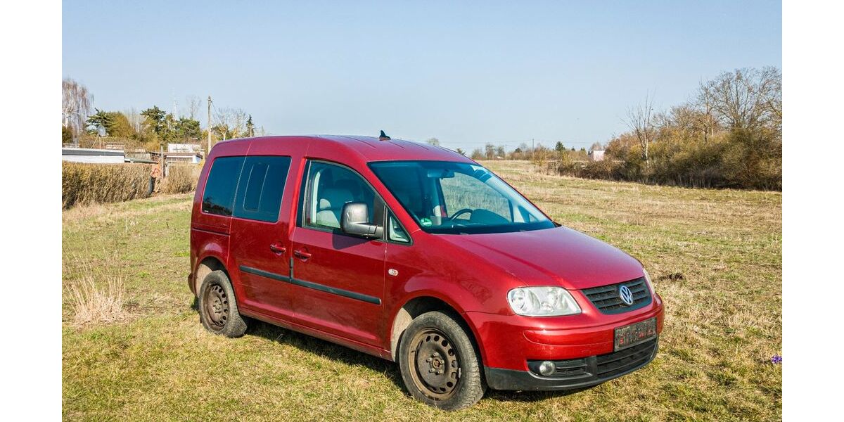 VW Caddy 364.000 km 2.300 &euro; Petersberg OT Morl 06193