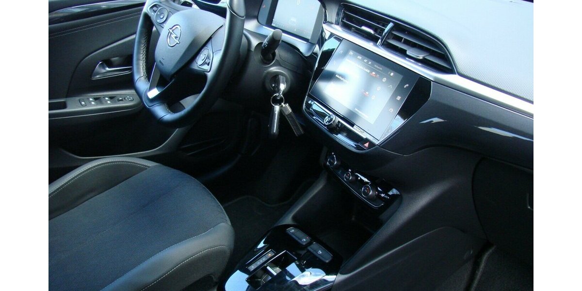 Opel Corsa 1.2 Turbo Elegance LED Totwinkel Kamera 180º 31.662 km 15.980 &euro; Falkensee 14612