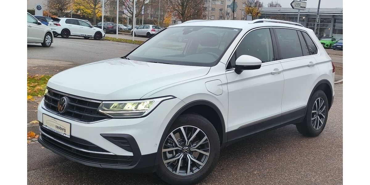 VW Tiguan 73.752 km 24.700 &euro; Neuburg an der Donau 86633