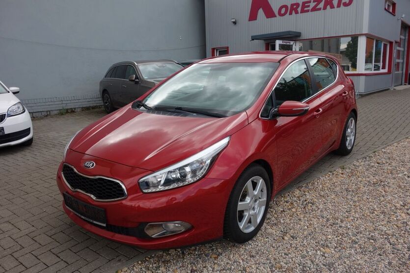 Kia ceed / Ceed 200.000 km 5.389 € Leipzig 04249