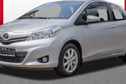 Toyota Yaris 83.000 km 7.689 € Gevelsberg 58285