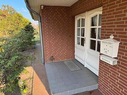 Von Privat: Einfamilienhaus mit Ausbaupotential in Wettmar 4 zimmer