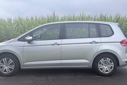 VW Touran 148.000 km 10.950 &euro; Wenden 57482