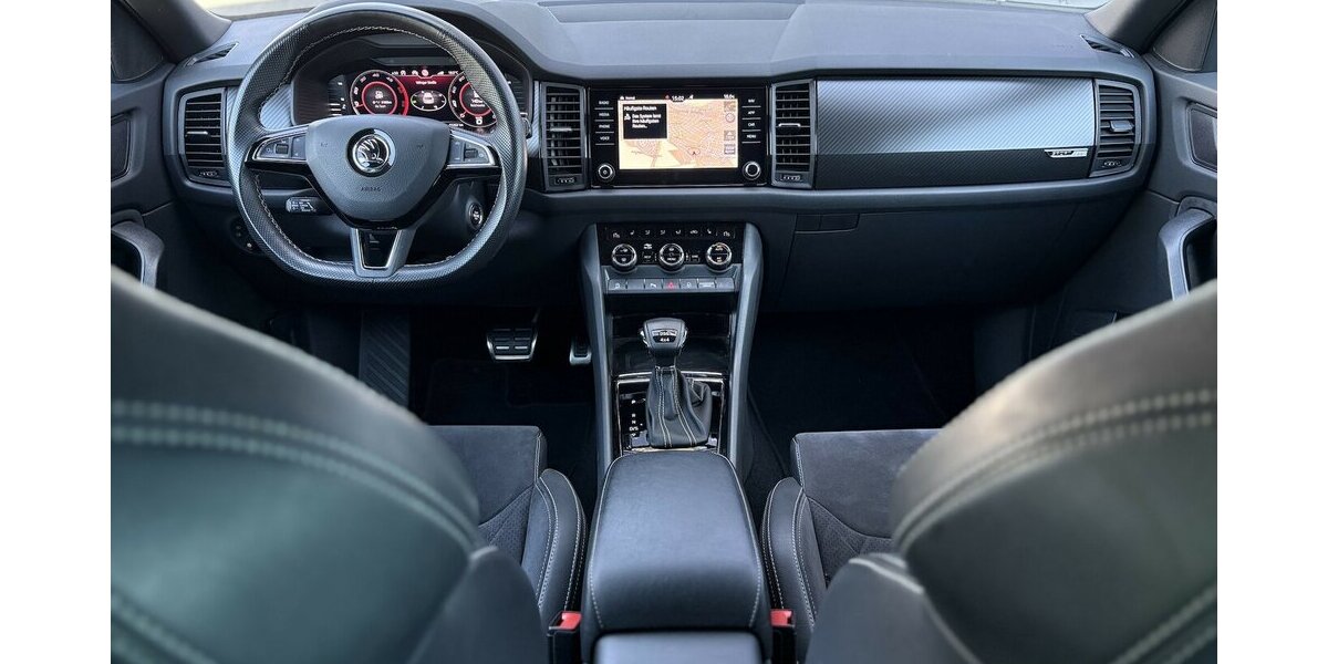 Skoda Kodiaq 2.0 TDI Sportline 4x4 KAMERA/NAVI/1.HAND 65.302 km 29.900 &euro; Villingen-Schwenningen 78054