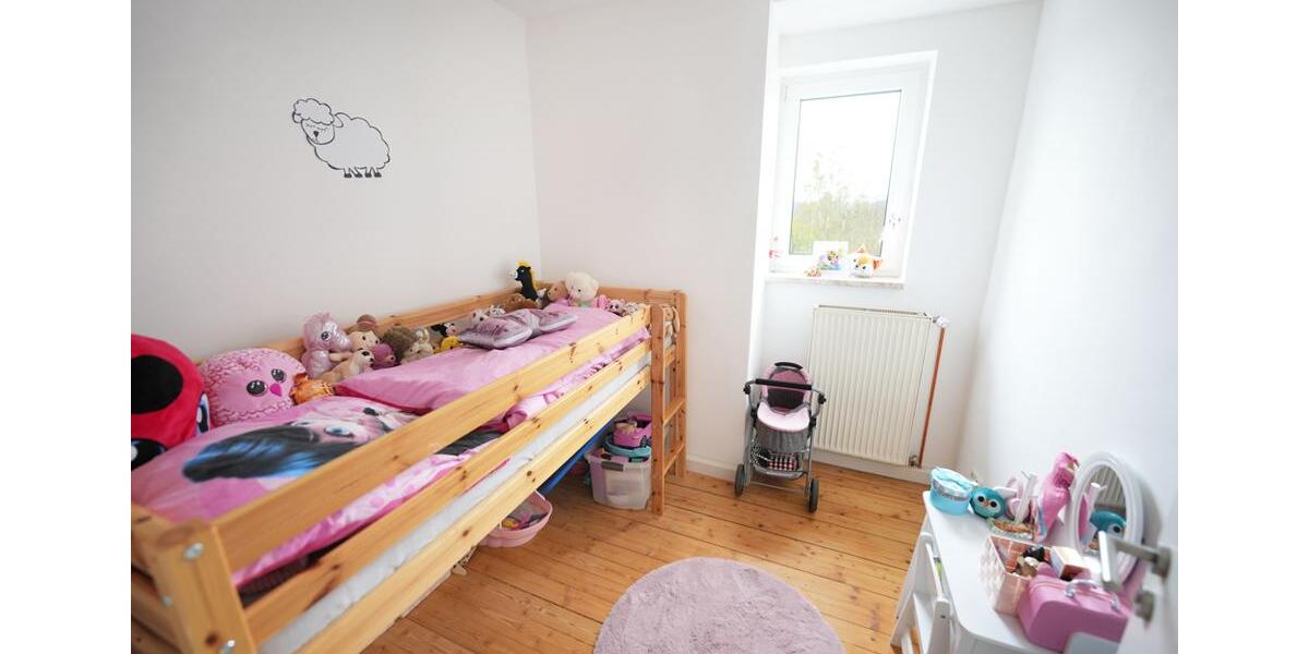 Etagenwohnung Rödental - 3 Zimmer, 69 m&sup2;, 550&euro; | Angebot:26297201