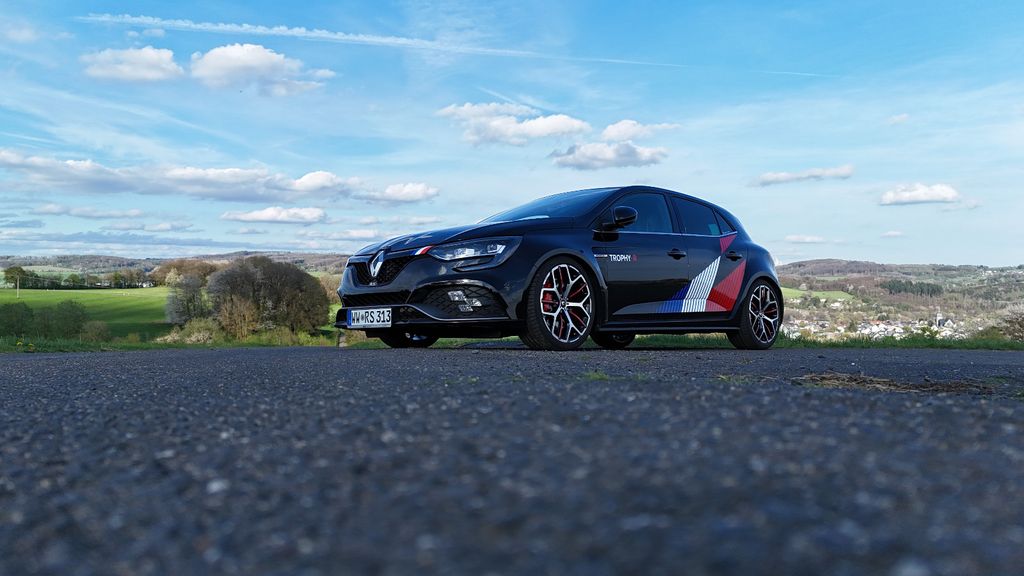 Renault Megane 47.535 km 30.200 &euro; Enspel 57647