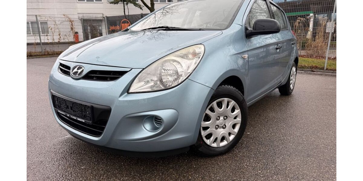 Hyundai i20 220.000 km 1.790 &euro; MÖGLINGEN 71696
