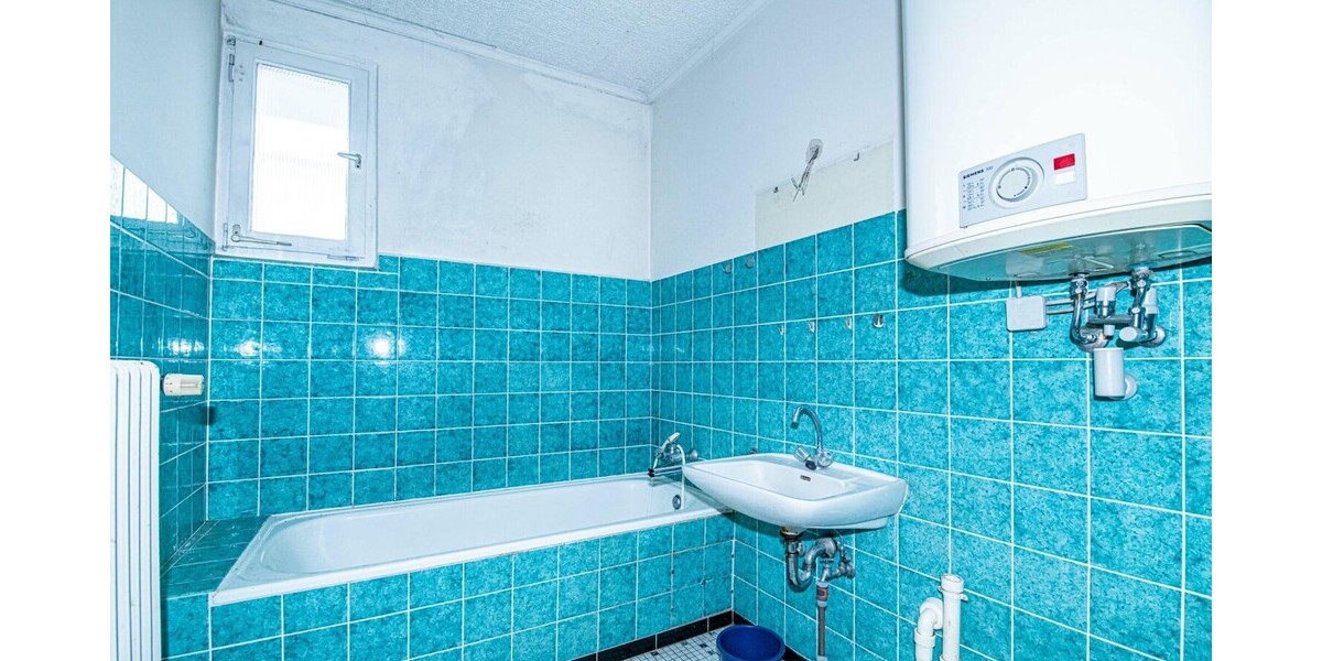 Großzügiges Zweifamilienhaus mit verborgenem Garten in der Innenstadt von Cham - Mehrfamilienhaus, Wohnhaus Cham | Angebot:26298154