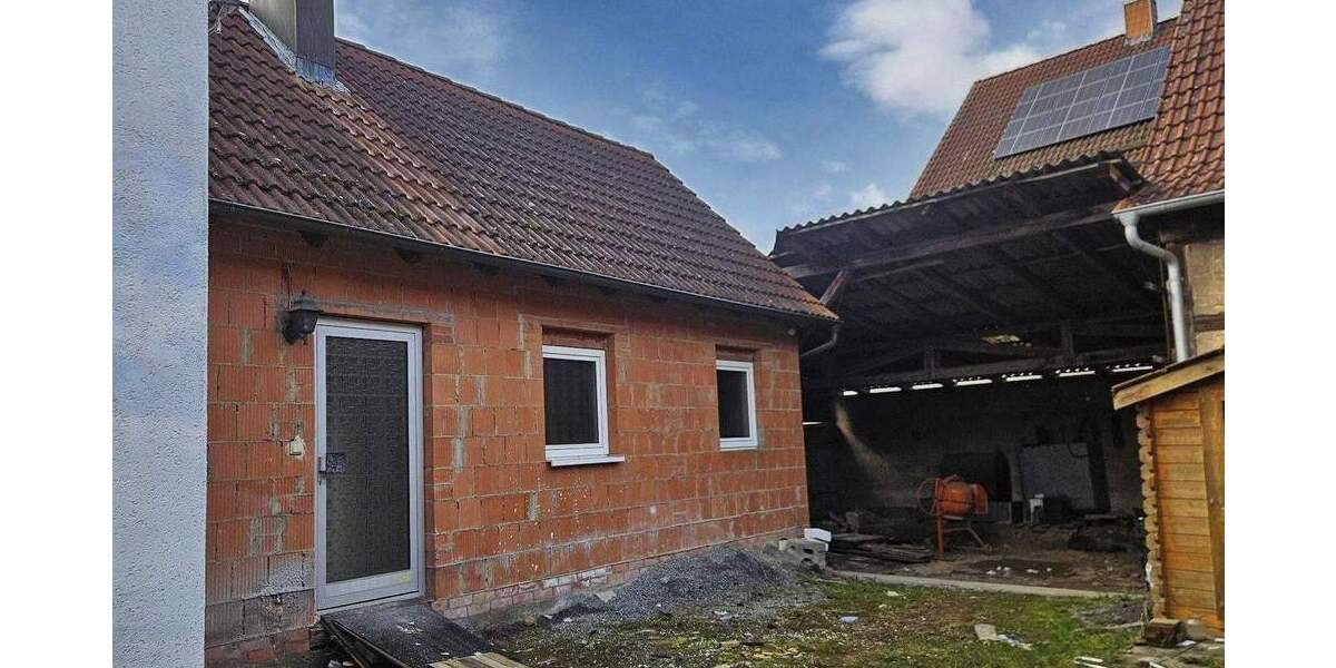 Einfamilienhaus Heustreu - 7 Zimmer, 115 m&sup2;, 89.000&euro; | Angebot:25909354