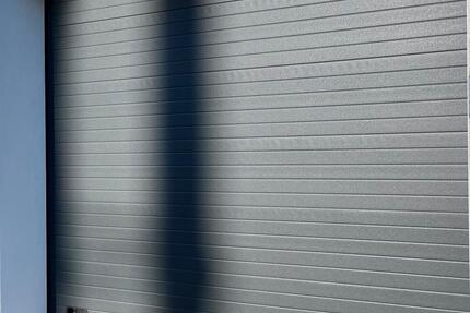 ATTRAKTIVE GEWERBEHALLE MIT AUSSTELLUNGSFLÄCHE zimmer