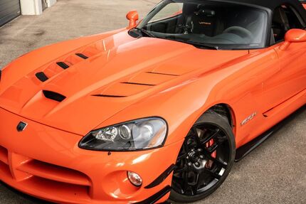 Dodge Viper 8.350 km 96.900 &euro; München 80939