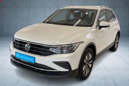 VW Tiguan 19.833 km 33.970 € Saal a.d. Donau 93342