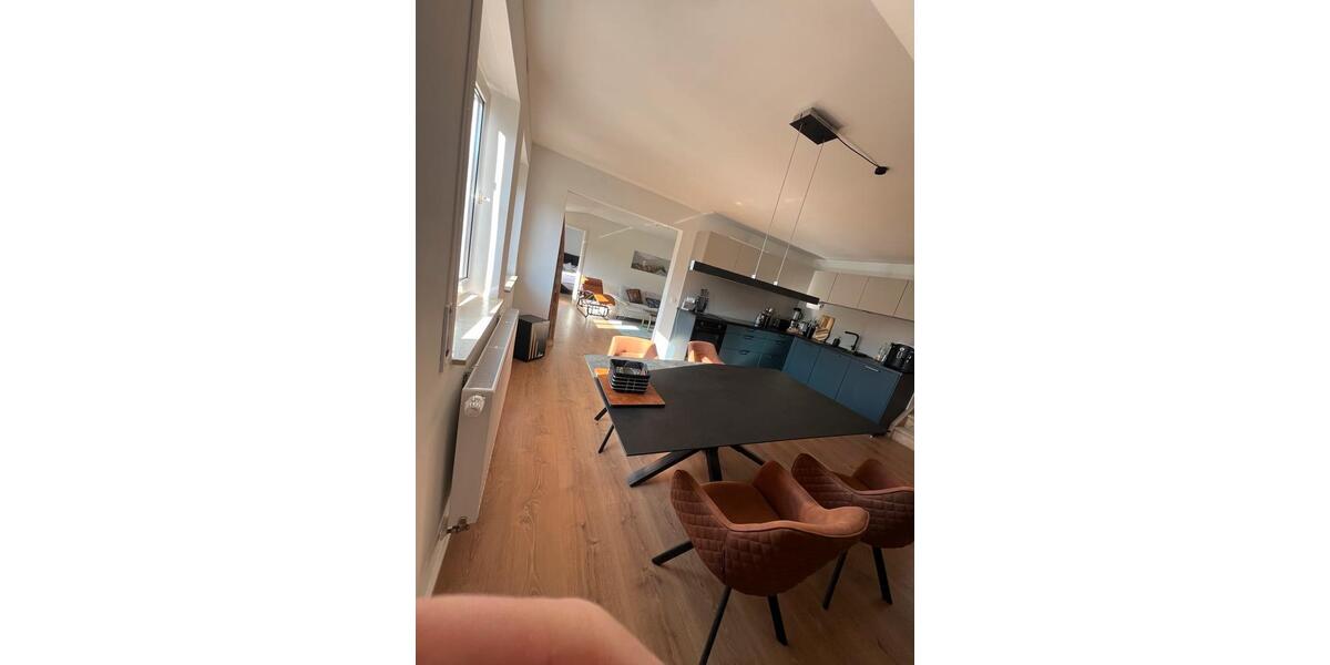 Maisonettenwohnung Neustadt an der Aisch - 4.5 Zimmer, 90 m&sup2;, 950&euro; | Angebot:25390342