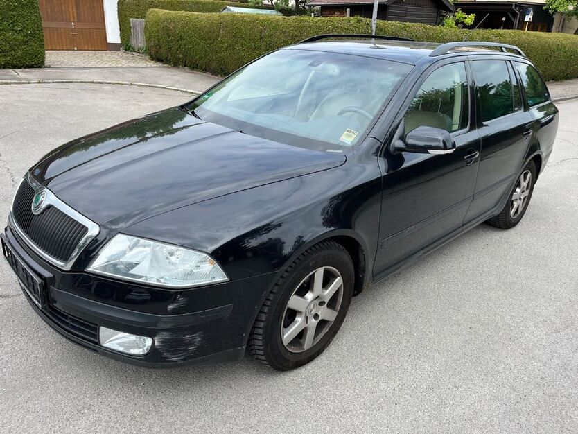 Skoda Octavia 186.666 km 1.999 € München 81929