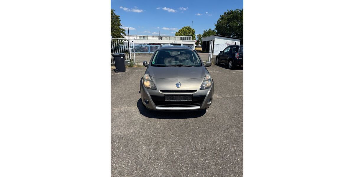 Renault Clio 212.000 km 2.250 &euro; Landau 76829