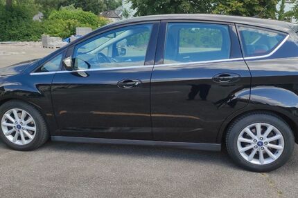 Ford C-Max 185.000 km 8.850 € Hamburg 22045