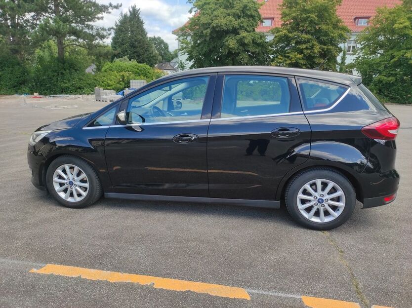 Ford C-Max 185.000 km 8.900 € Hamburg 22045