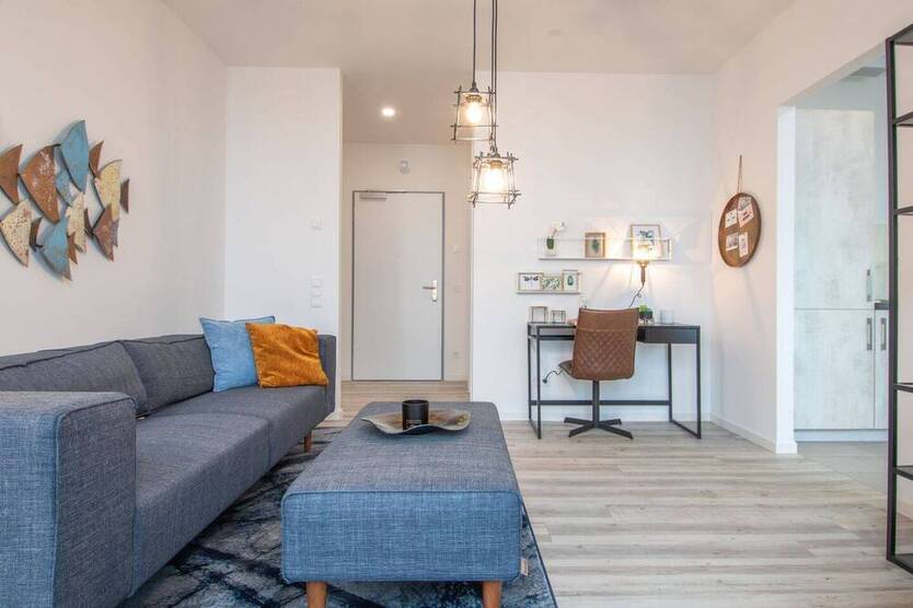 Ruby Tower 2-Zimmerwohnung mit Blick auf den Taunus sucht neuen Bewohner