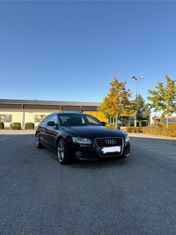 Audi A5 129.200 km 13.300 € Bruckmühl 83052