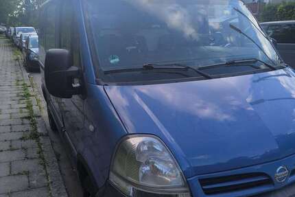 Nissan Interstar 260.150 km 2.700 &euro; München 81549
