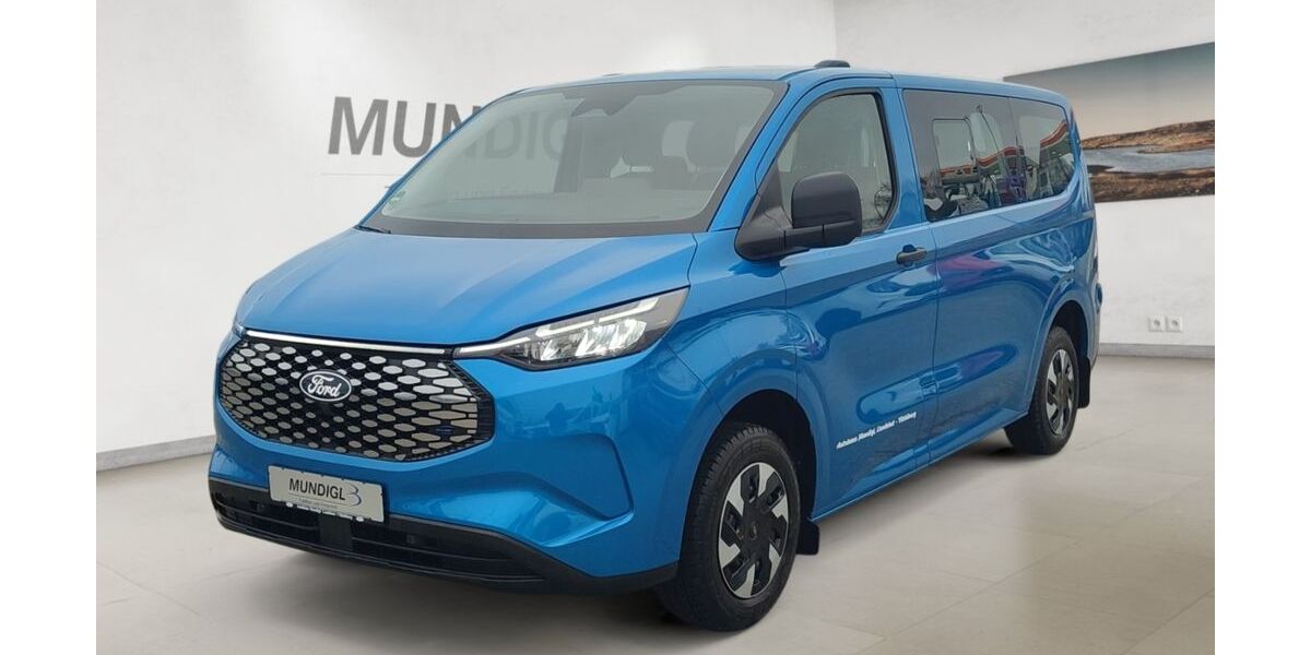 Ford Transit Custom 1.600 km 51.990 &euro; Landshut 84030