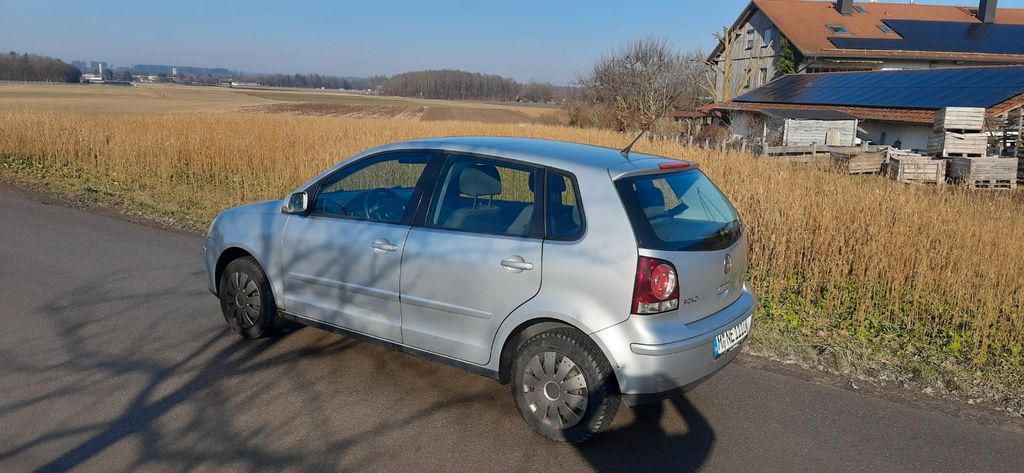 VW Polo 95.000 km 2.100 &euro; Puchheim 82178