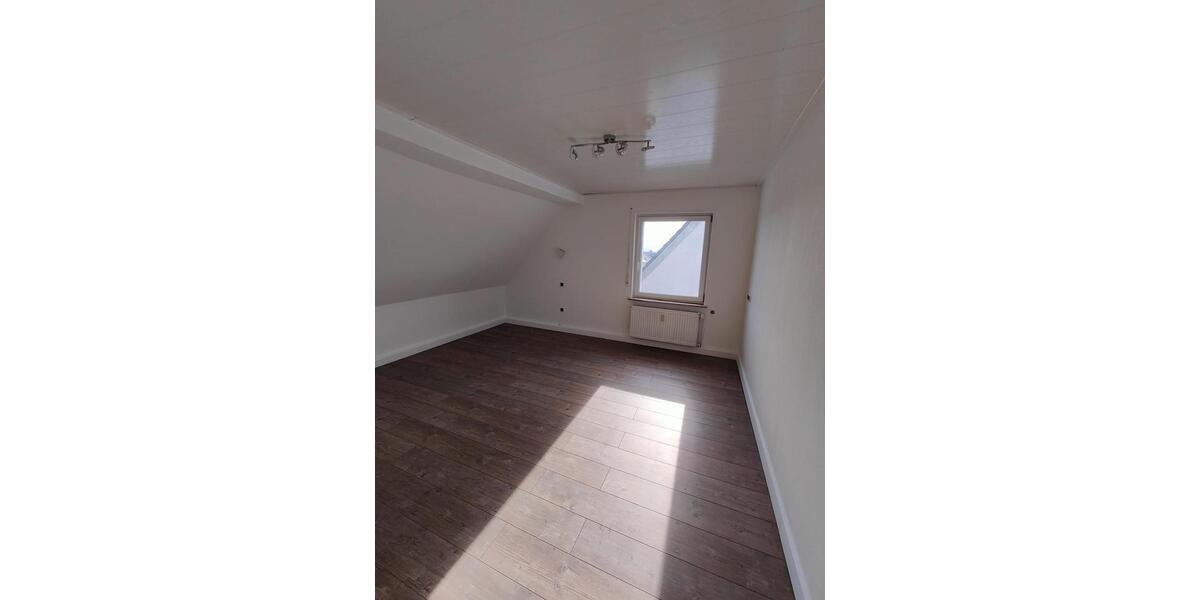 Mehrfamilienhaus, Wohnhaus Großenlüder - 250.000&euro; | Angebot:26586043