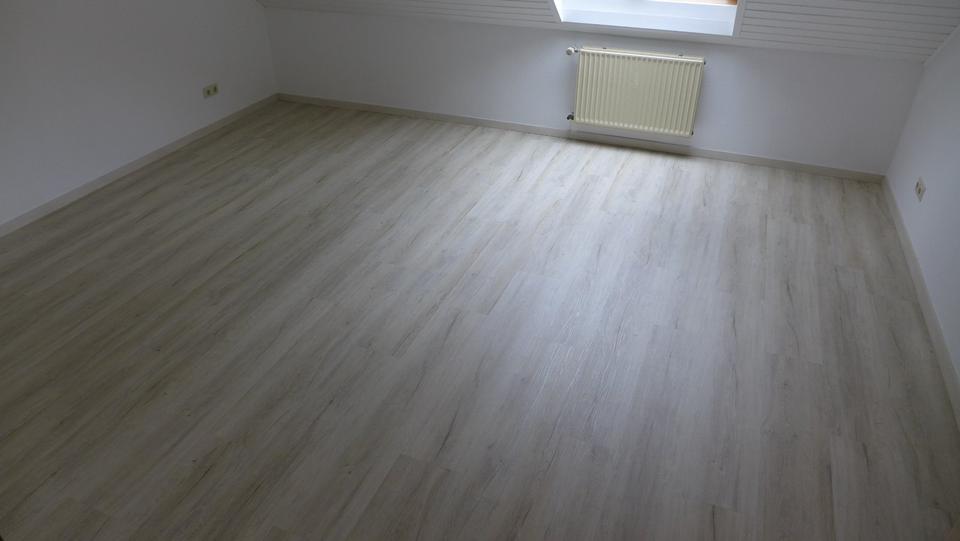 Dachgeschoßwohnung Boppard - 3 Zimmer, 70 m&sup2;, 490&euro; | Angebot:24669726