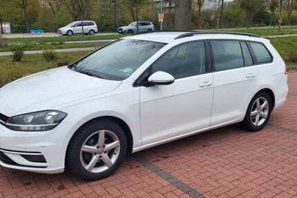 VW Golf 220.000 km 10.500 &euro; Schwerin 19053