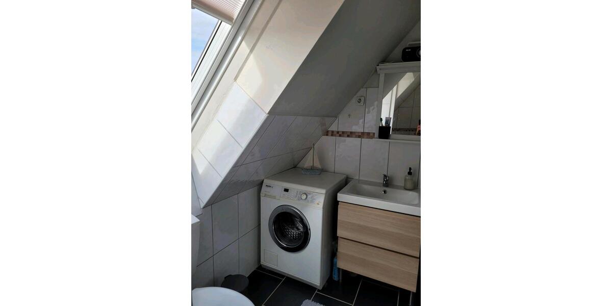 Dachgeschoßwohnung Büsum - 2 Zimmer, 40 m&sup2;, 490&euro; | Angebot:25299730