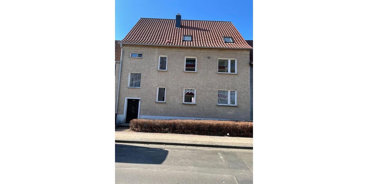 Mehrfamilienhaus, Wohnhaus Strasburg (Uckermark) - 9 Zimmer, 230 m&sup2;, 75.000&euro; | Angebot:25625254