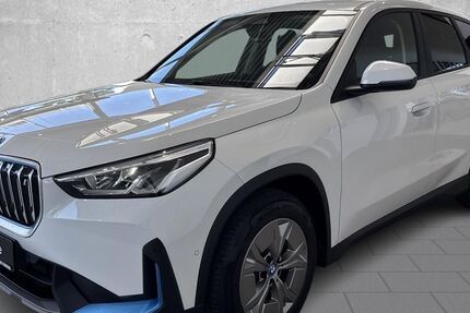 BMW iX1 37.895 km 33.490 &euro; Norderstedt 22848